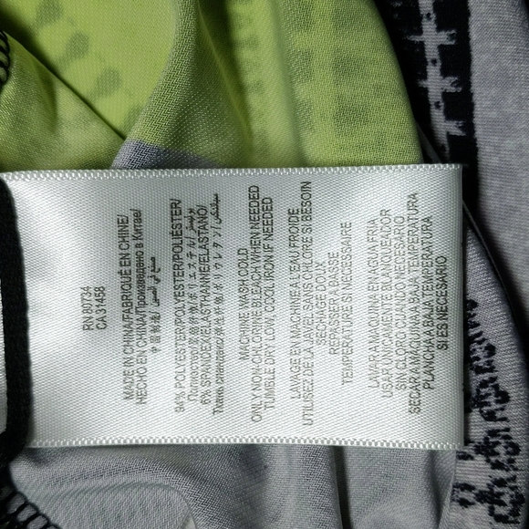 BCBG Maxazria Mini Dress, Large - Picture 5 of 6